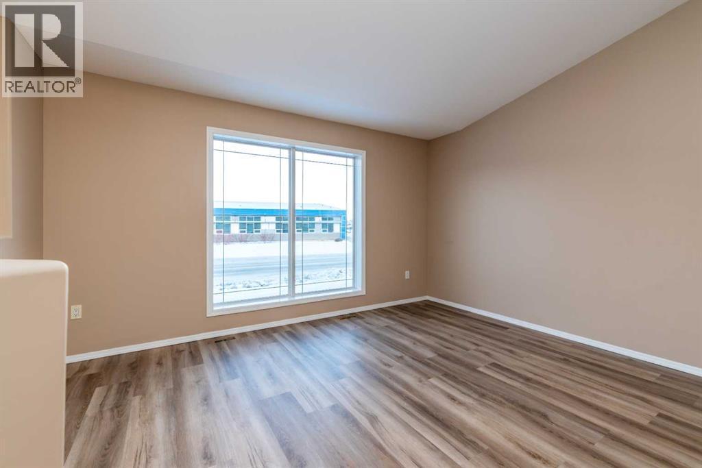6519 35 Street, Lloydminster, AB - Indoor Photo Showing Other Room