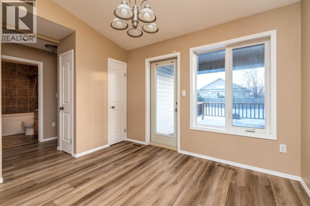 6519 35 Street, Lloydminster, AB - Indoor Photo Showing Other Room