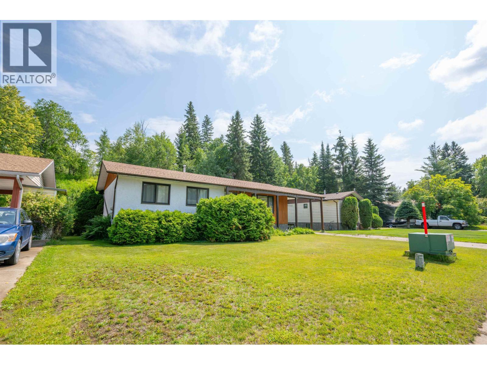 2586 Moss Avenue, Prince George, BC - Outdoor