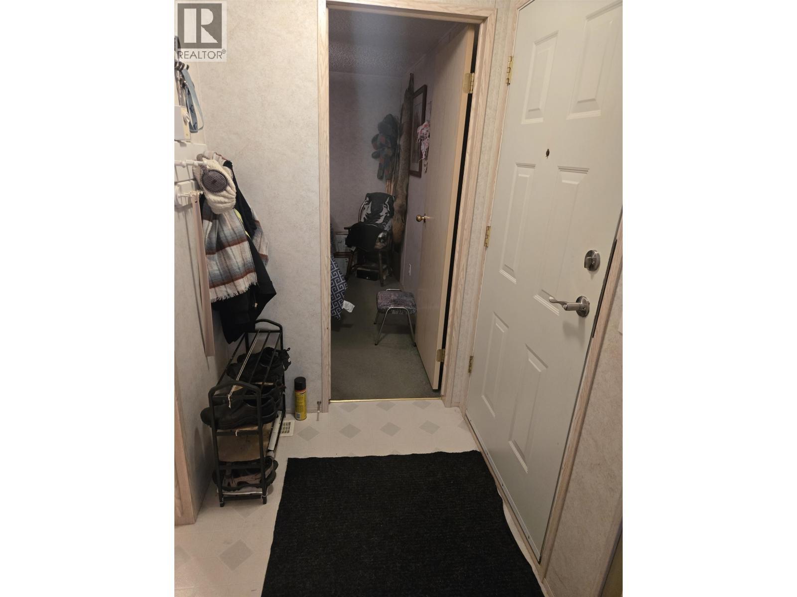 1483 Cody Dale Road, Quesnel, BC - Indoor Photo Showing Other Room