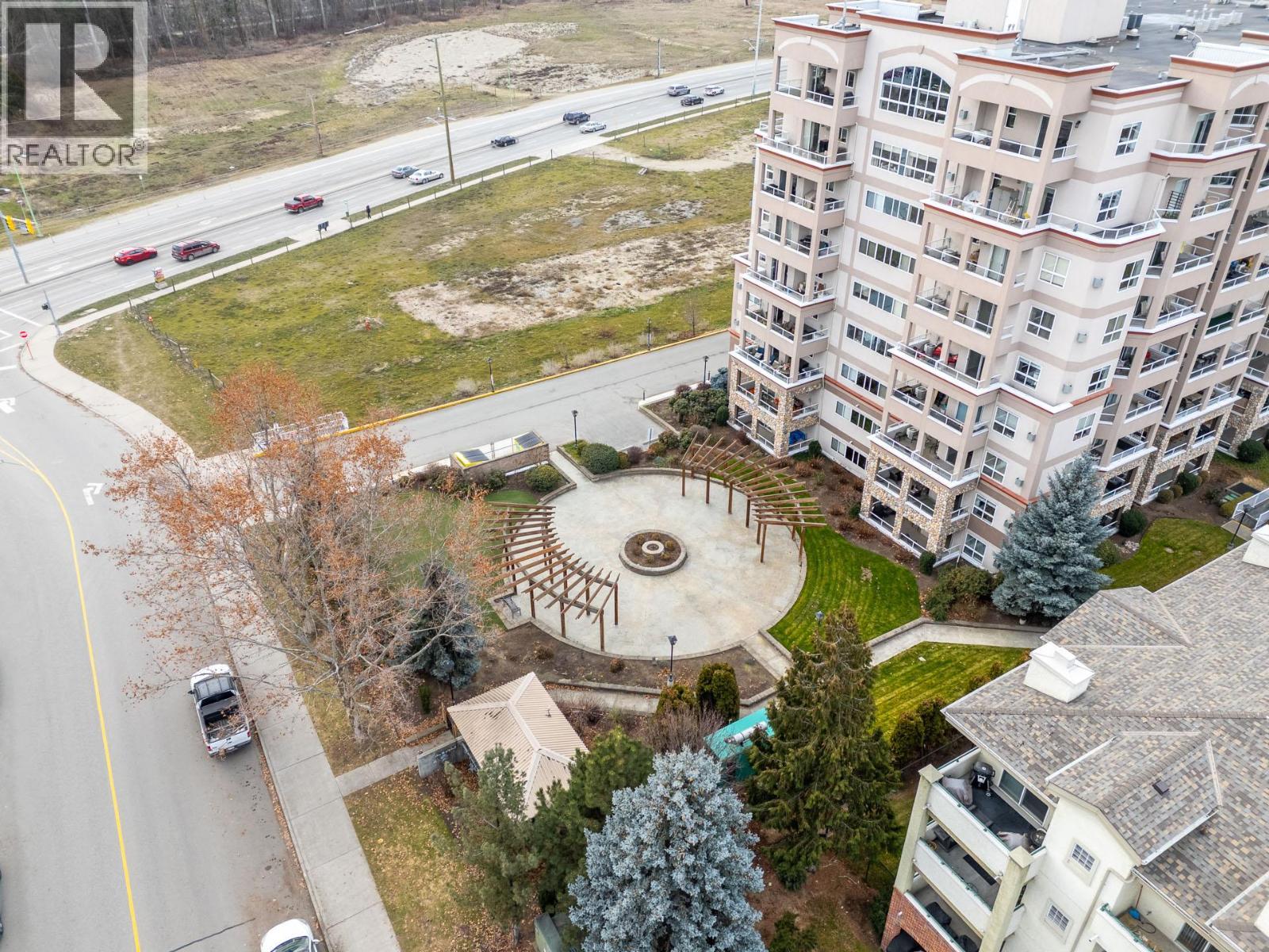 1966 Durnin Road Unit# 105, Kelowna, BC - Outdoor