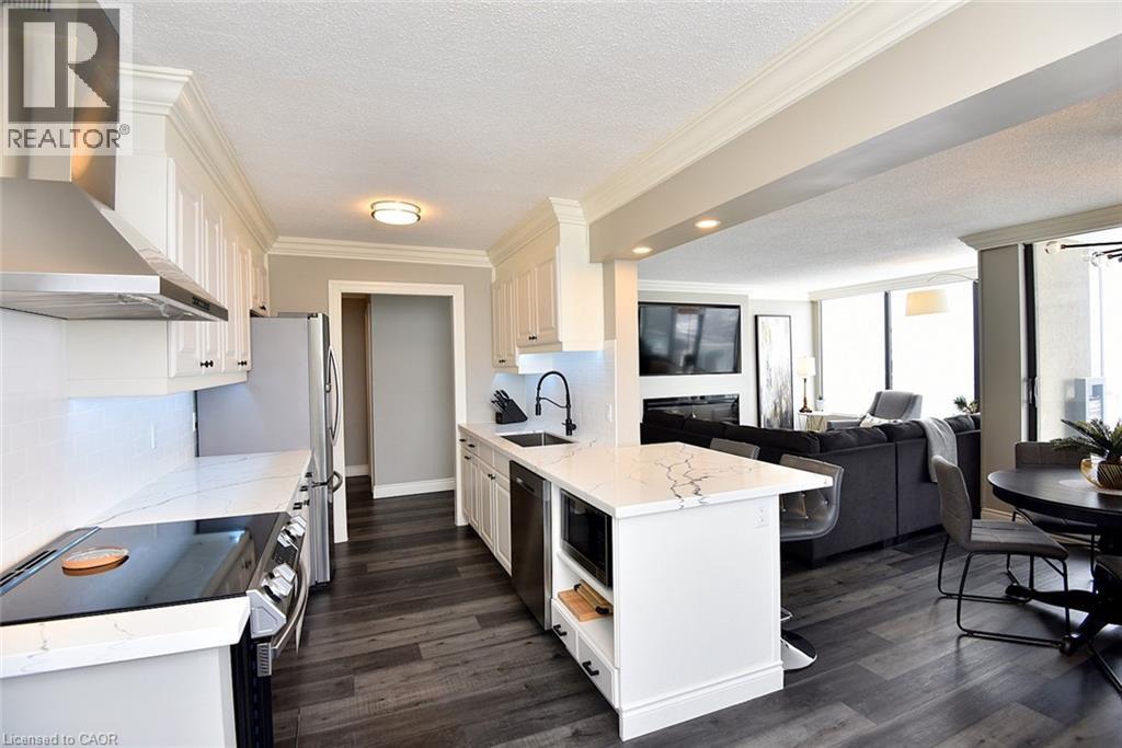 75 Queen Street N Unit# 1707, Hamilton, ON - Indoor Photo Showing Other Room