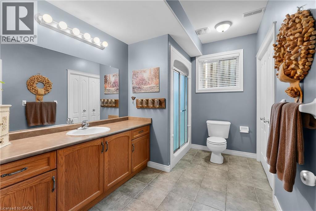 8 Lindan Street, Smithville, ON - Indoor Photo Showing Bathroom