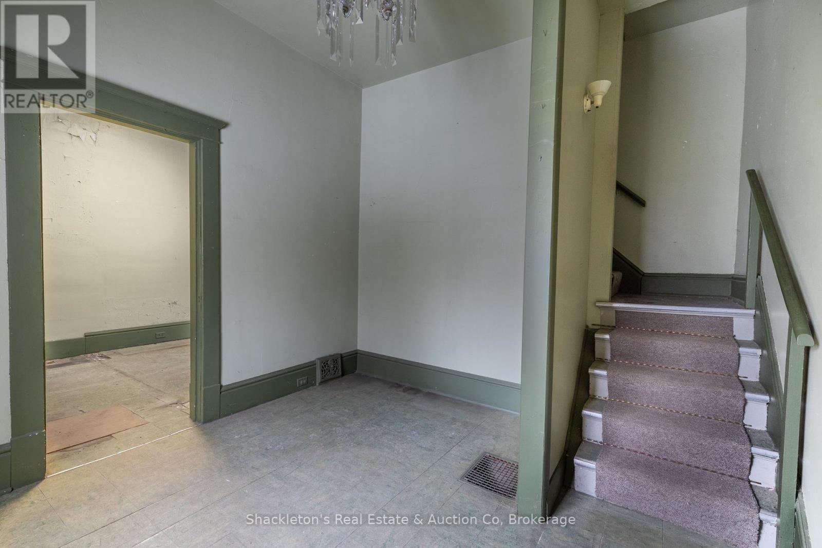 432 Erie Street, Stratford, ON