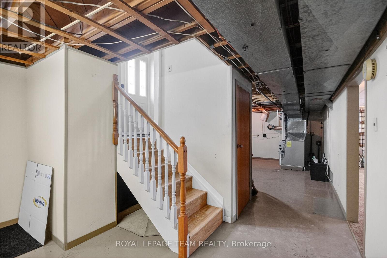 1494 Meadow Drive, Ottawa, ON - Indoor Photo Showing Basement