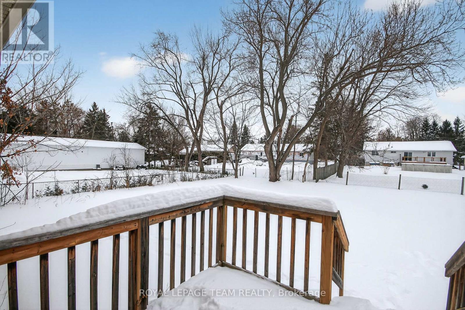 1494 Meadow Drive, Ottawa, ON - Outdoor