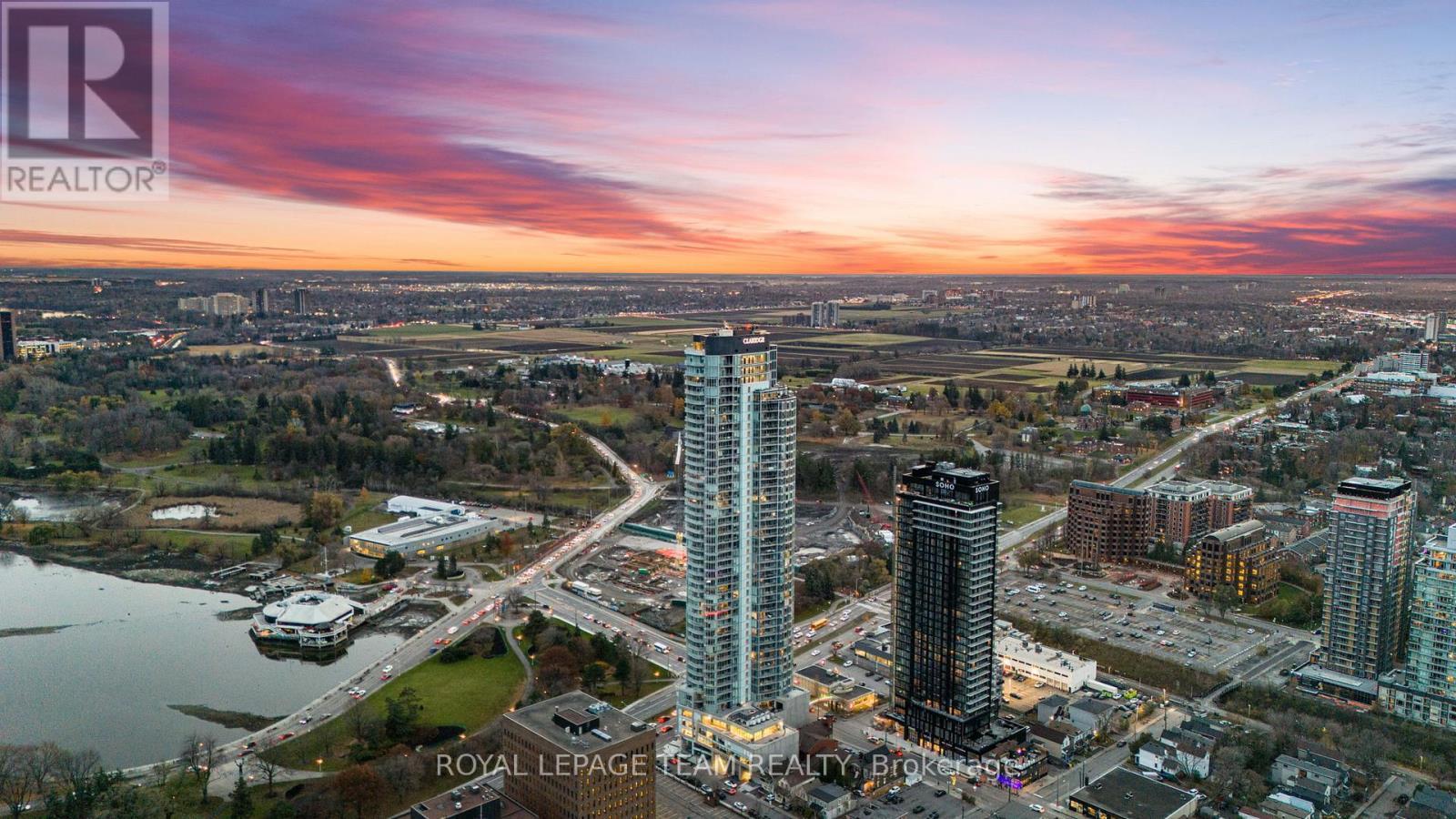 906 - 805 Carling Avenue, Ottawa, ON - Outdoor With View