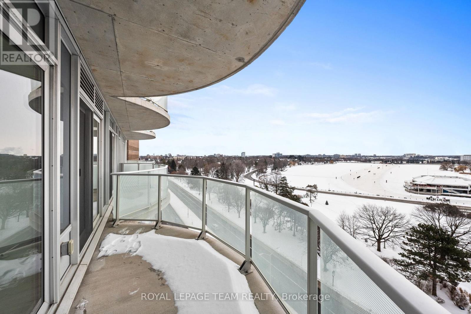 906 - 805 Carling Avenue, Ottawa, ON - Outdoor With View With Exterior