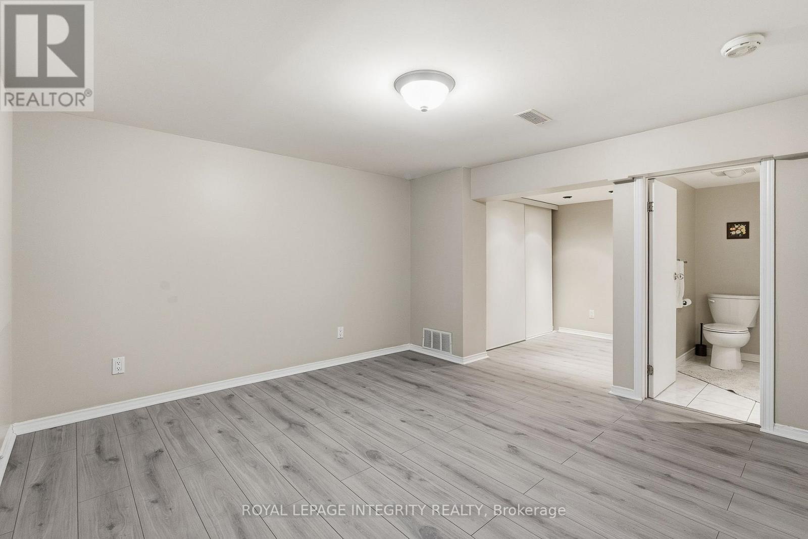 2104 Sandy Oaks Drive, Ottawa, ON - Indoor Photo Showing Other Room