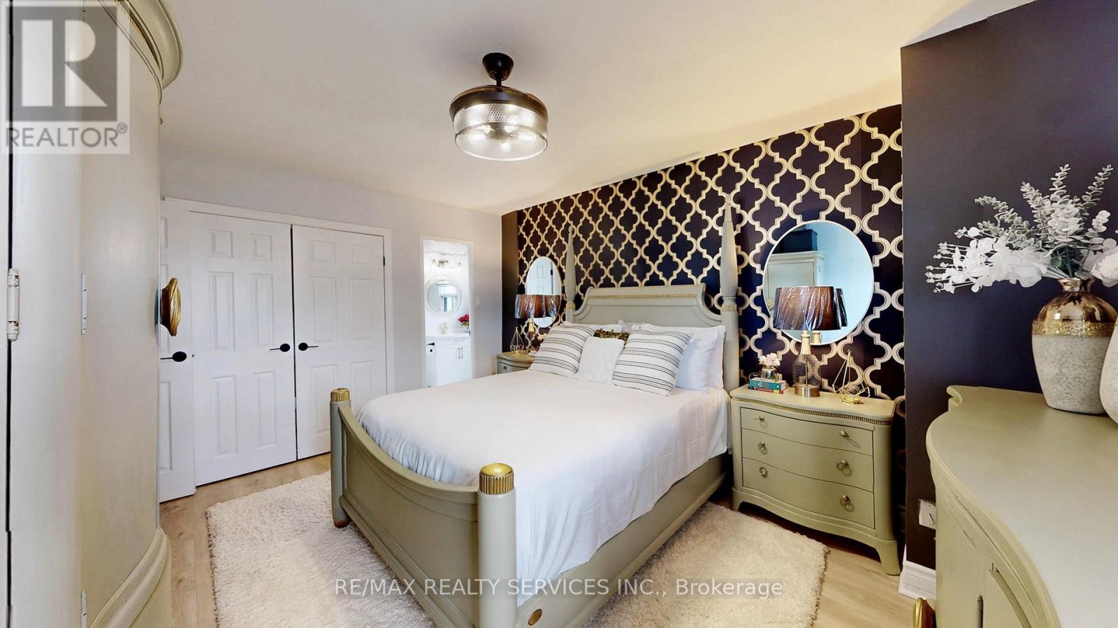 1219 - 551 The West Mall, Toronto, ON - Indoor Photo Showing Bedroom