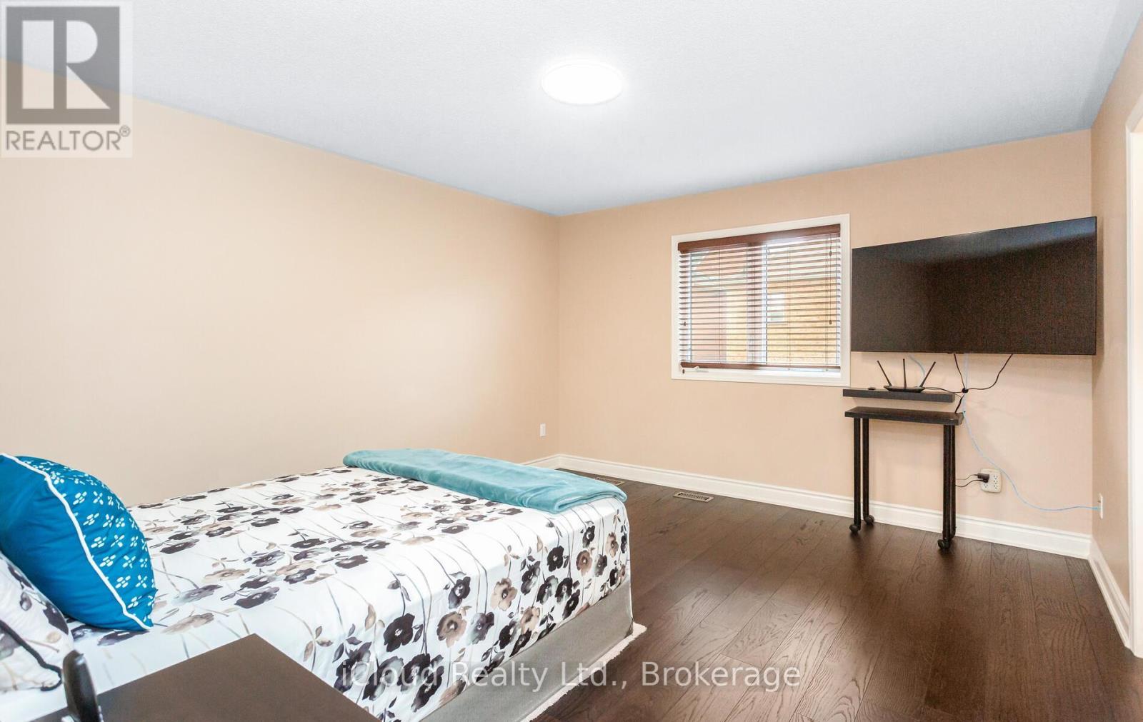 491 Landsborough Avenue, Milton, ON - Indoor Photo Showing Bedroom
