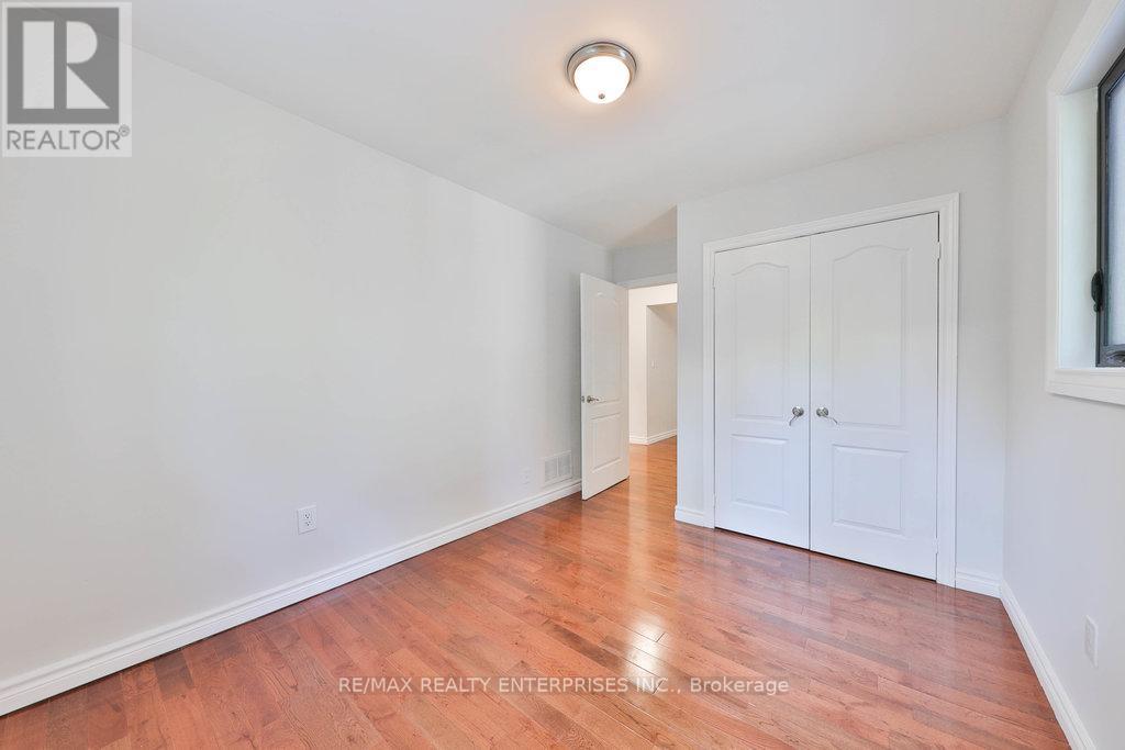 1389 Milton Avenue, Mississauga, ON - Indoor Photo Showing Other Room