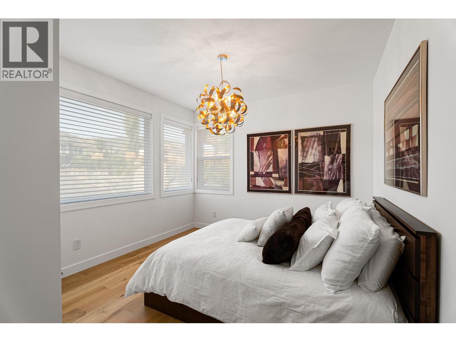 338 Rue Cheval Noir, Kamloops, BC - Indoor Photo Showing Bedroom