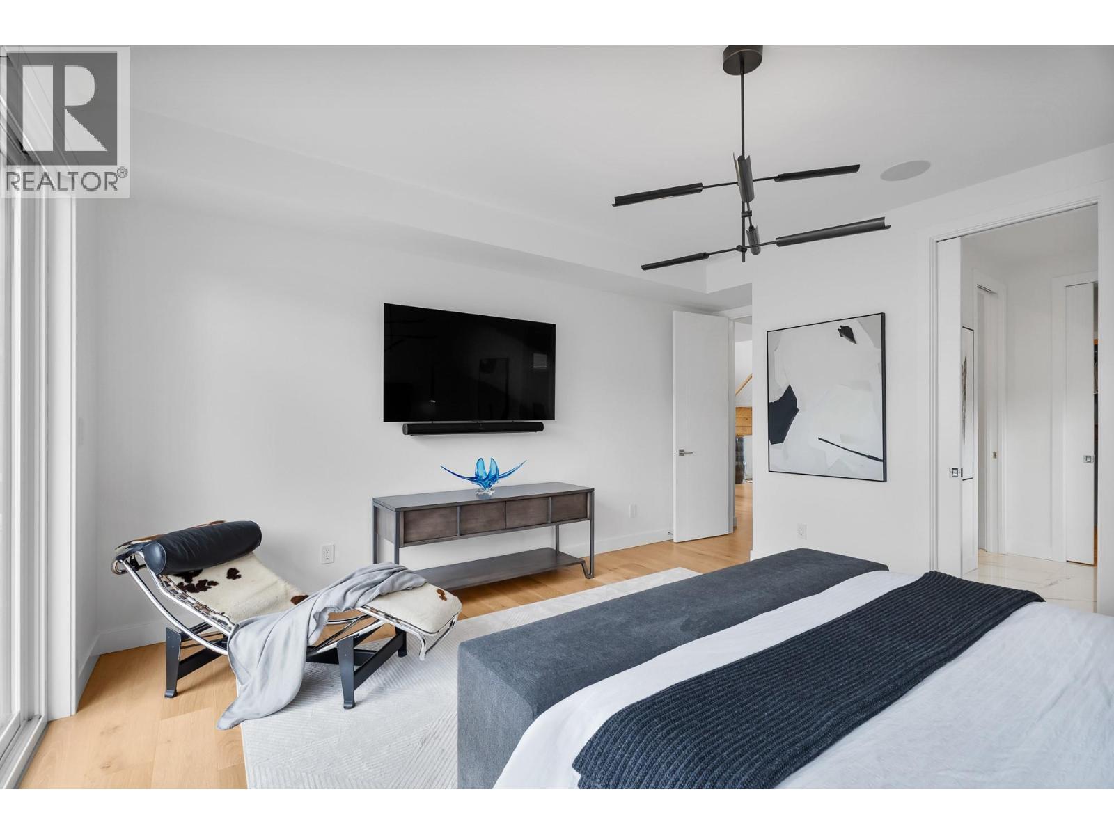 338 Rue Cheval Noir, Kamloops, BC - Indoor Photo Showing Bedroom