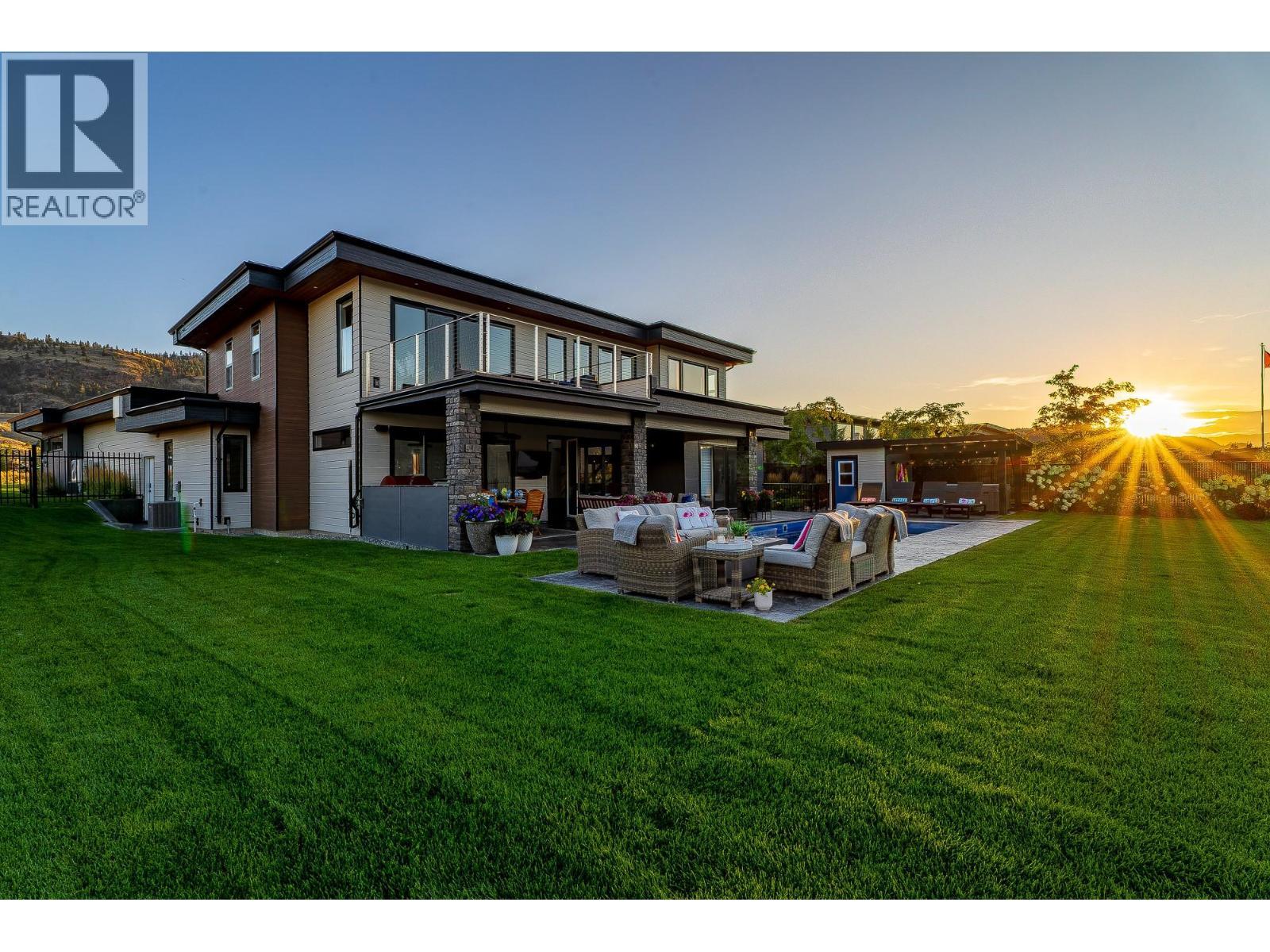 338 Rue Cheval Noir, Kamloops, BC - Outdoor With Deck Patio Veranda