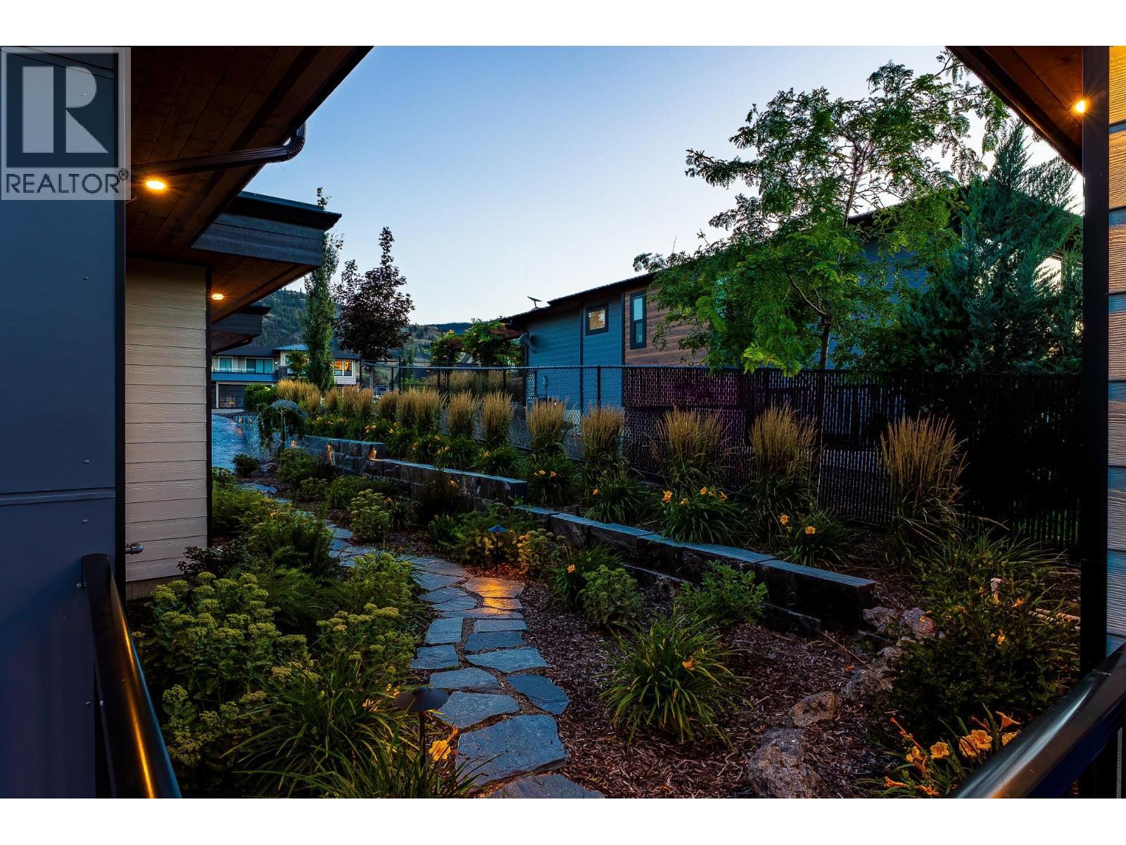 338 Rue Cheval Noir, Kamloops, BC - Outdoor