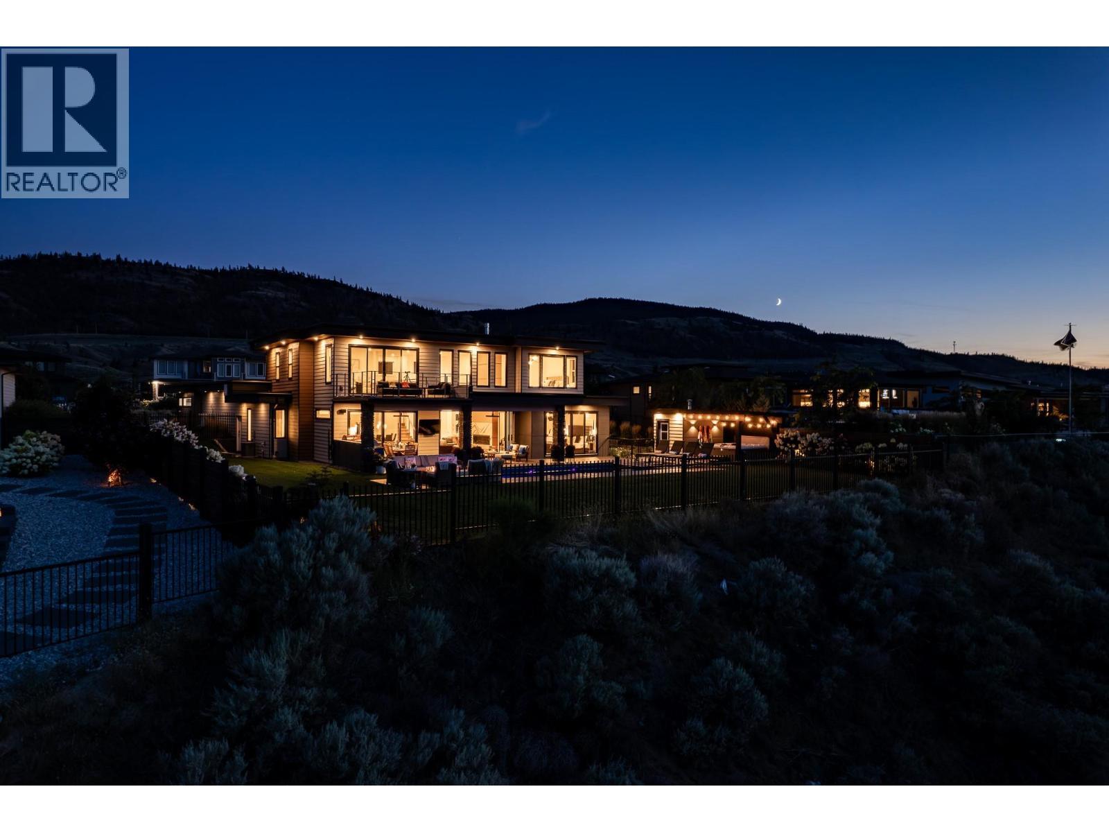 338 Rue Cheval Noir, Kamloops, BC - Outdoor With View