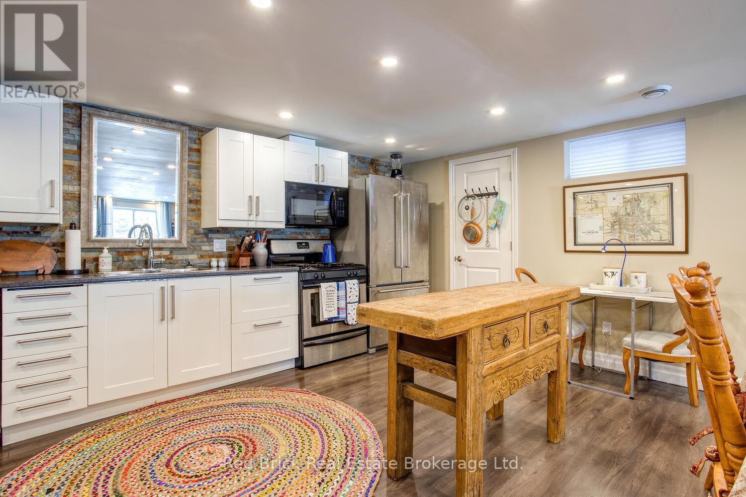 235 Wellington Street, Centre Wellington (Fergus), ON - Indoor Photo Showing Kitchen With Double Sink