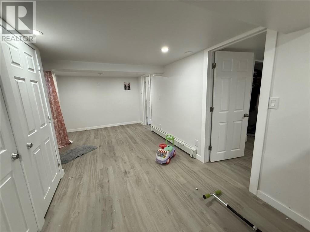 17 Clairmont Street, Sudbury, ON - Indoor