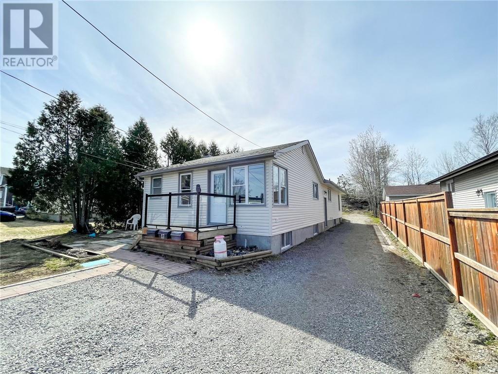 17 Clairmont Street, Sudbury, ON - Outdoor With Exterior