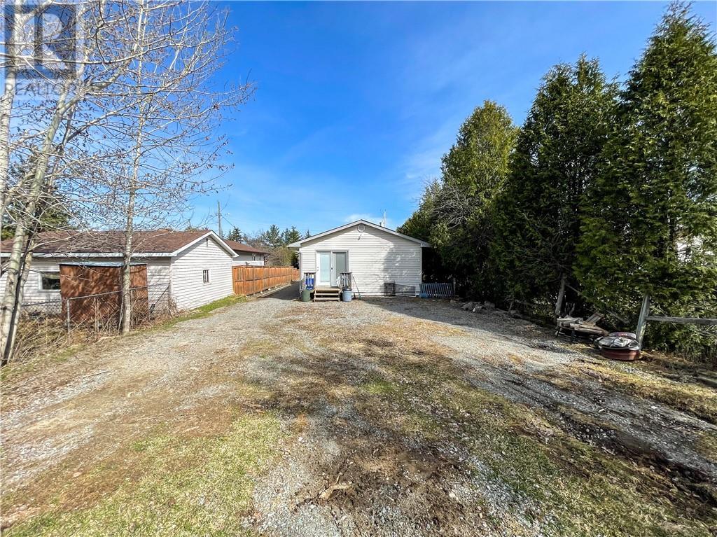 17 Clairmont Street, Sudbury, ON - Outdoor