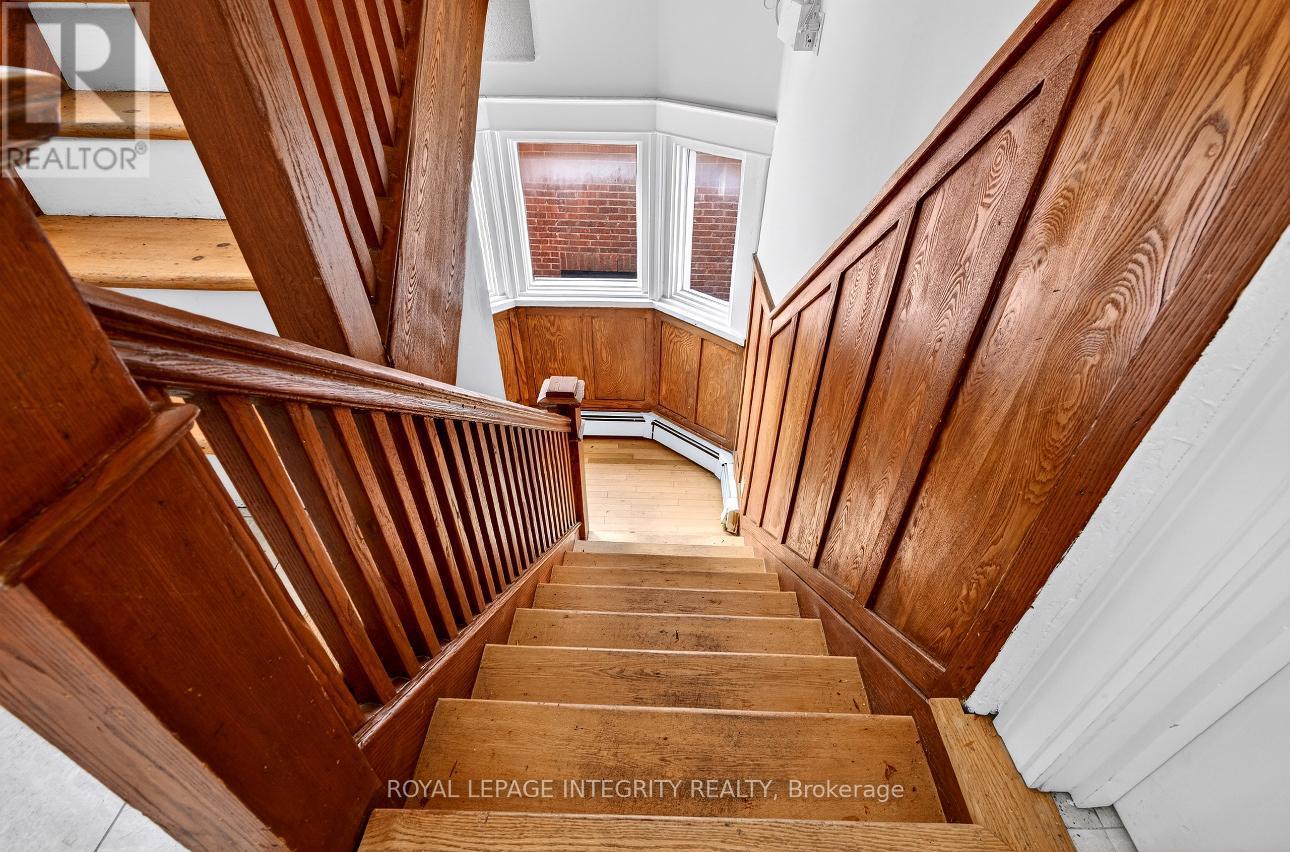 73 Renfrew Avenue, Ottawa, ON - Indoor Photo Showing Other Room