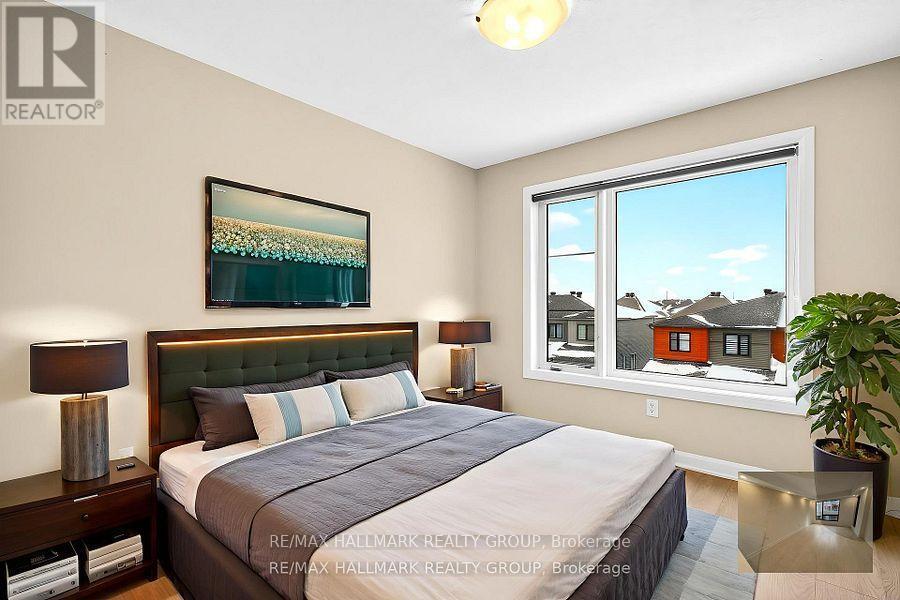 348 Raheen Court Ottawa Circuit, Ottawa, ON - Indoor Photo Showing Bedroom