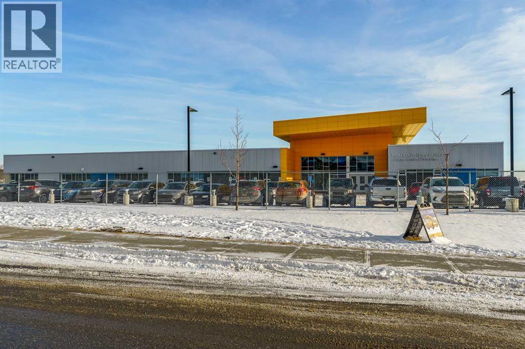 254 Silverado Plains Circle Sw, Calgary, AB - Outdoor