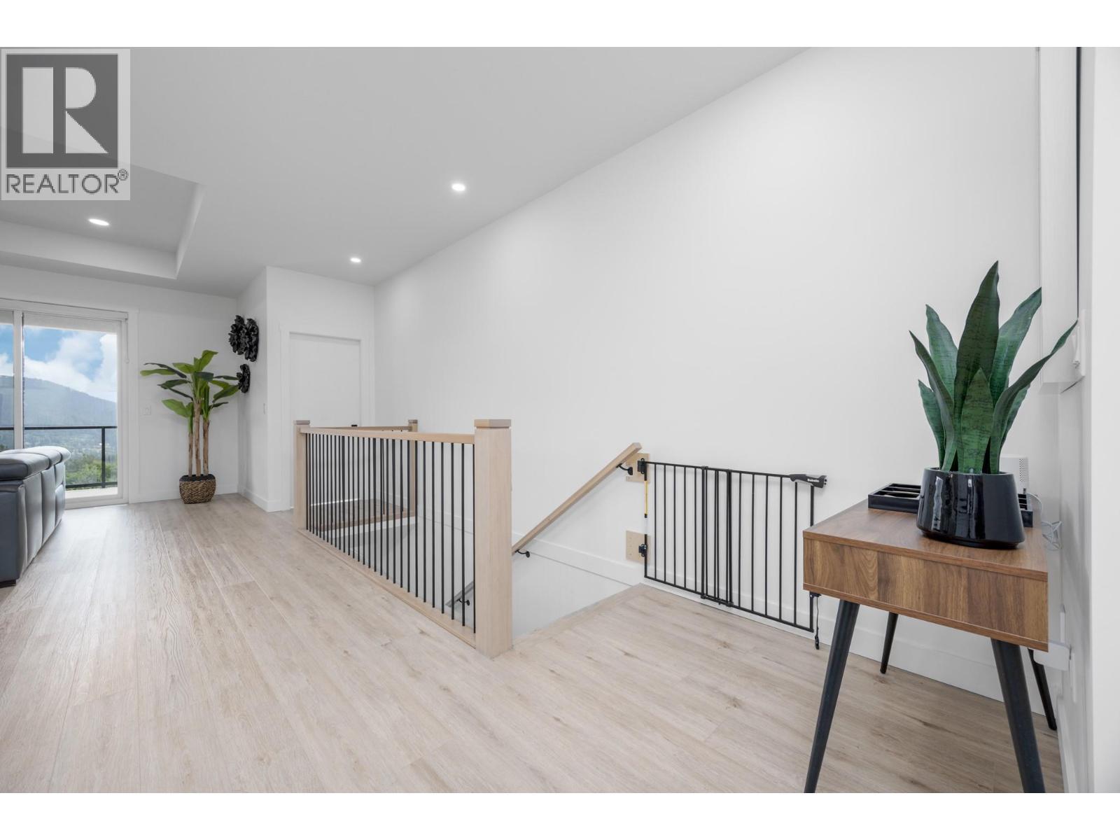 137 Whitefish Road, Vernon, BC - Indoor Photo Showing Other Room