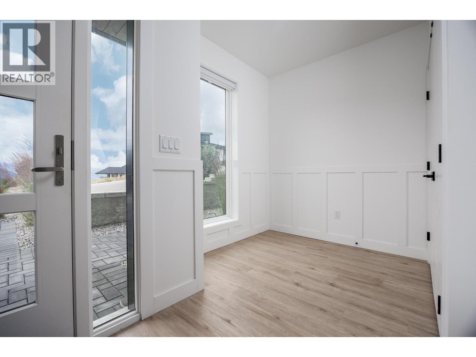 137 Whitefish Road, Vernon, BC - Indoor Photo Showing Other Room