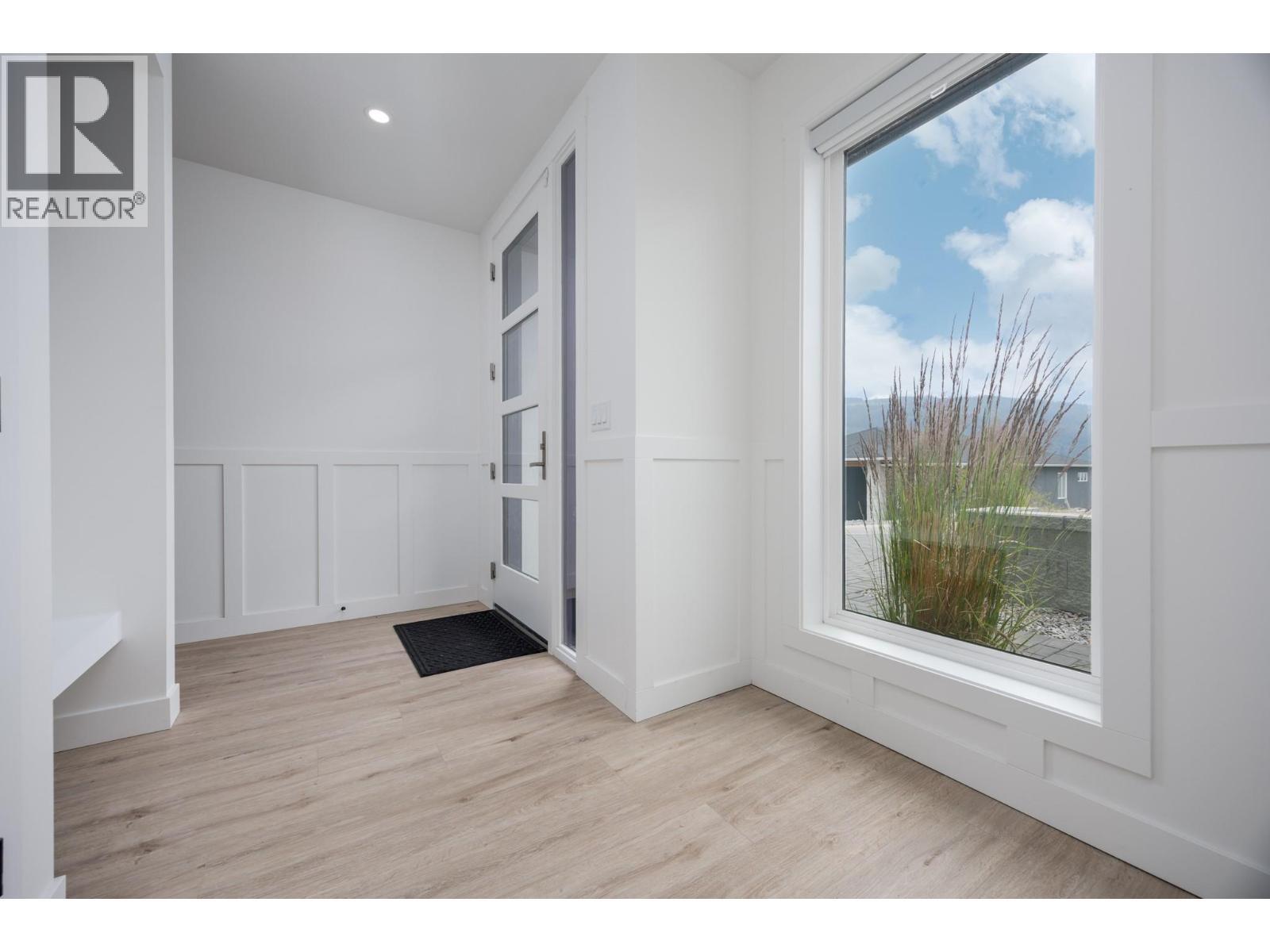 137 Whitefish Road, Vernon, BC - Indoor Photo Showing Other Room