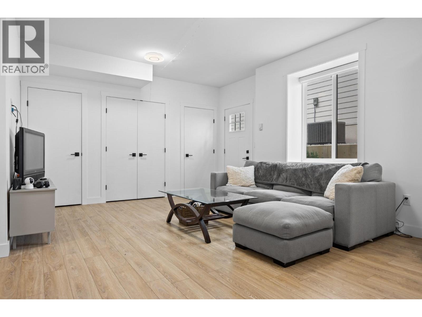 137 Whitefish Road, Vernon, BC - Indoor