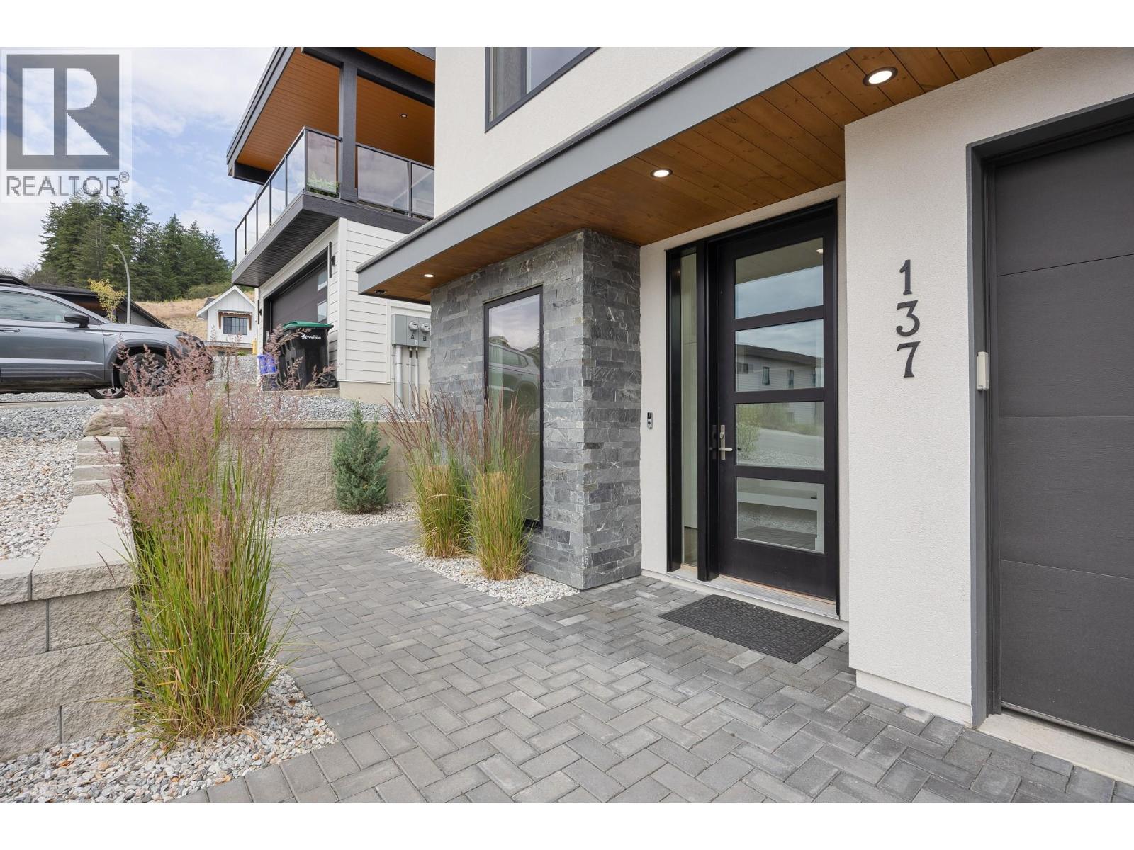 137 Whitefish Road, Vernon, BC - Outdoor With Exterior