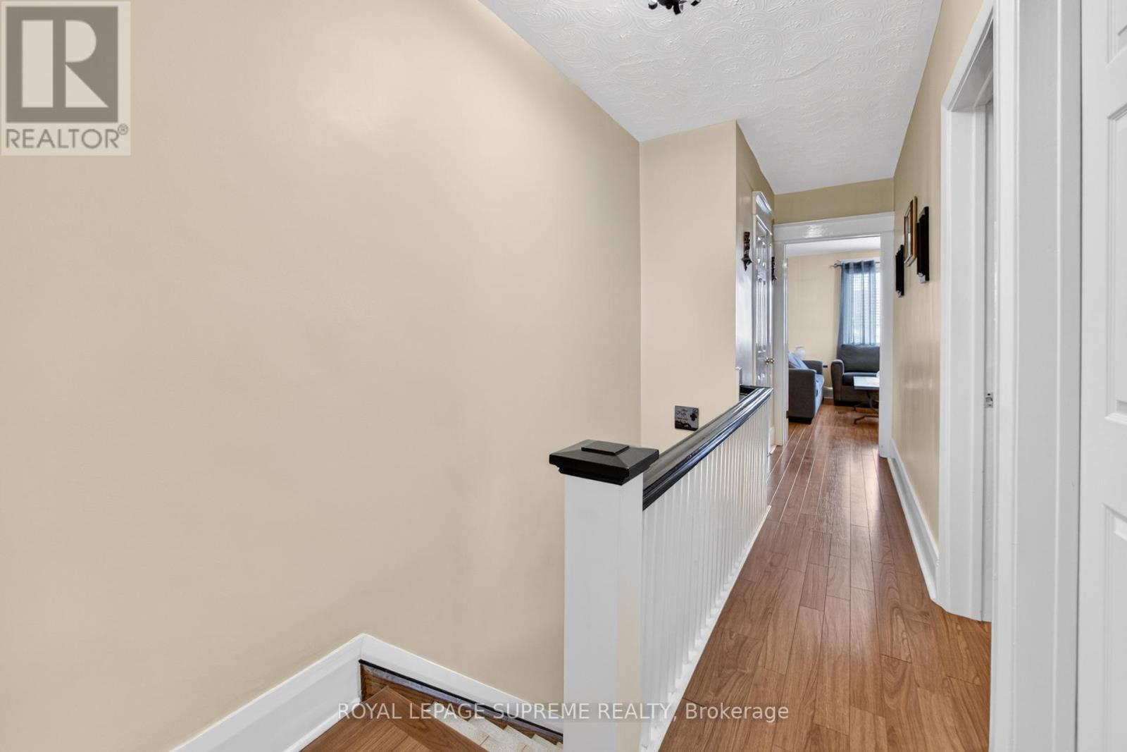 93 Marchmount Road, Toronto, ON - Indoor Photo Showing Other Room