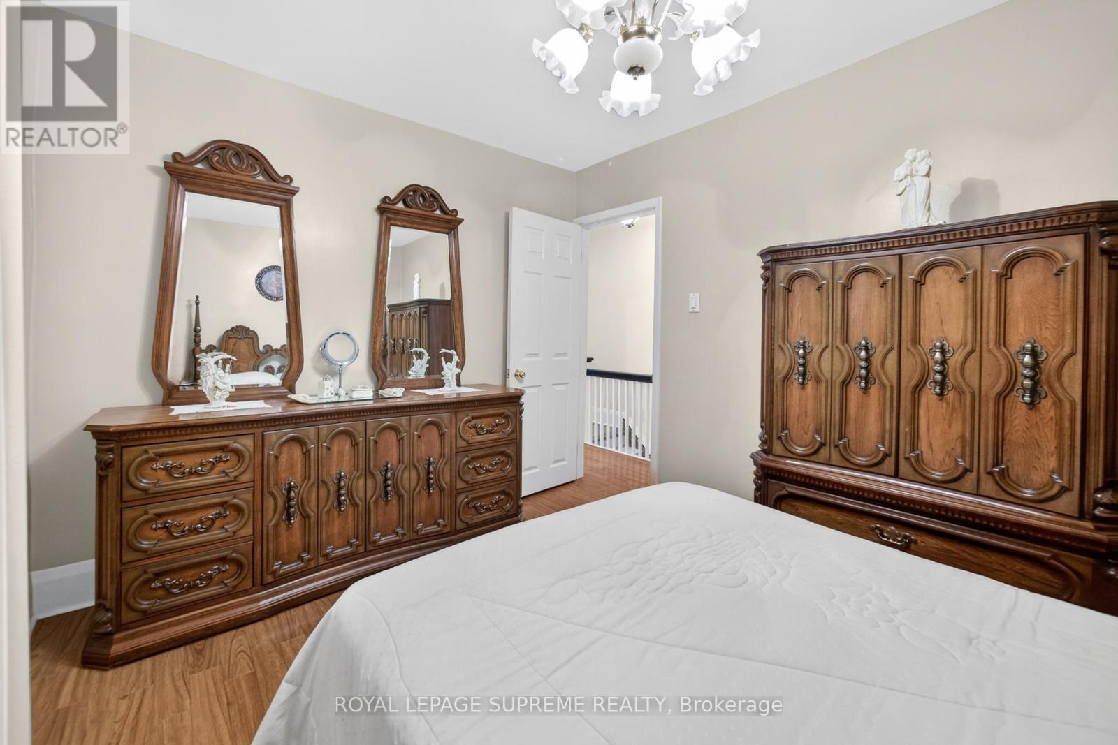 93 Marchmount Road, Toronto, ON - Indoor Photo Showing Bedroom