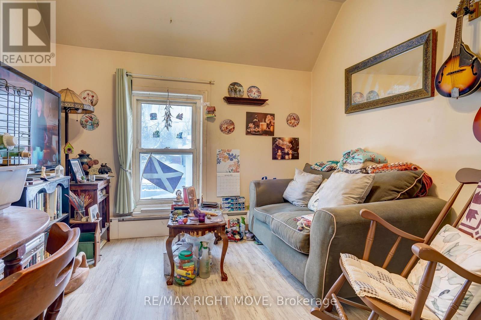 203 Canice Street, Orillia, ON - Indoor Photo Showing Other Room