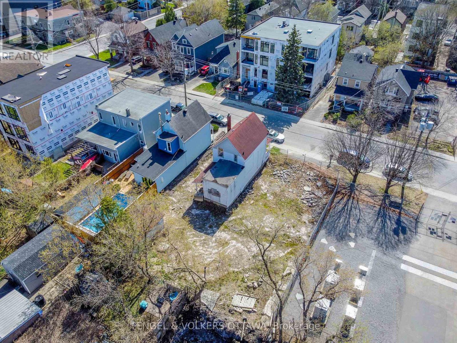 243-245 Hinchey Avenue, Ottawa, ON - Outdoor With View