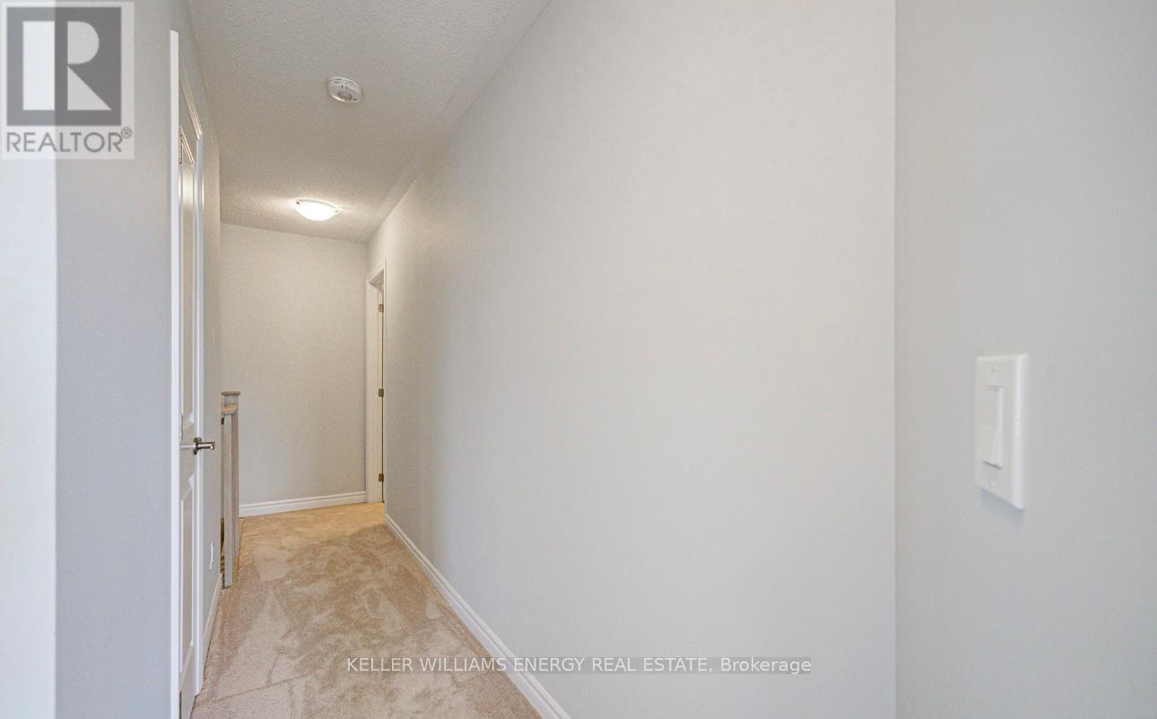1210 Greentree Path, Oshawa (Kedron), ON - Indoor Photo Showing Other Room