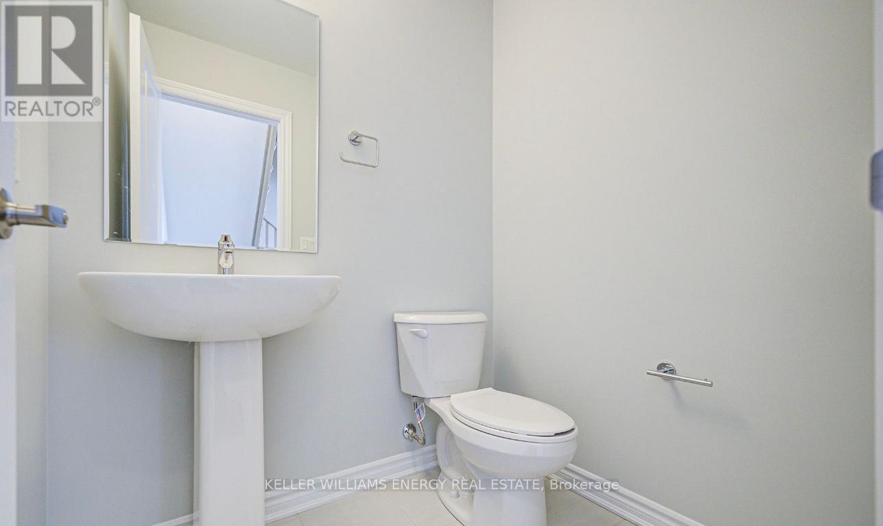 1210 Greentree Path, Oshawa (Kedron), ON - Indoor Photo Showing Bathroom