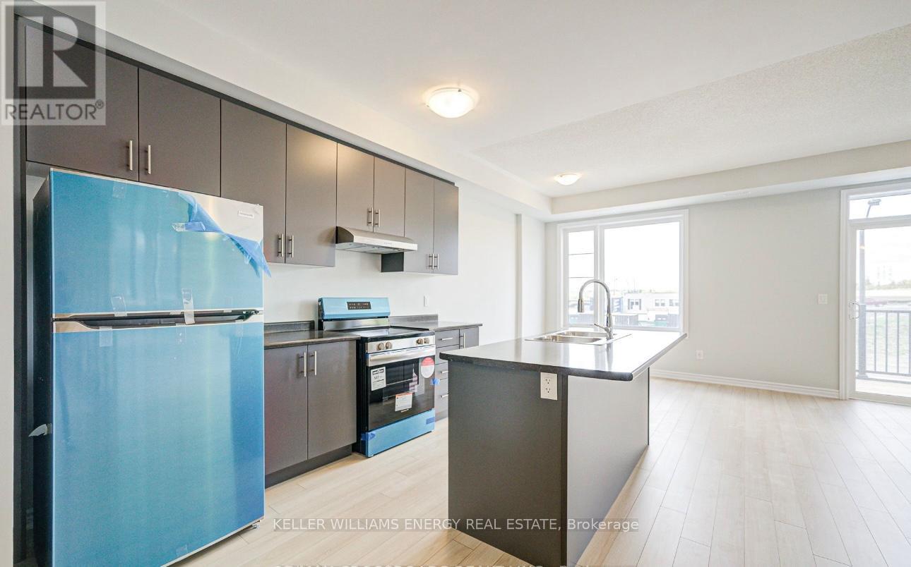 1210 Greentree Path, Oshawa (Kedron), ON - Indoor Photo Showing Kitchen