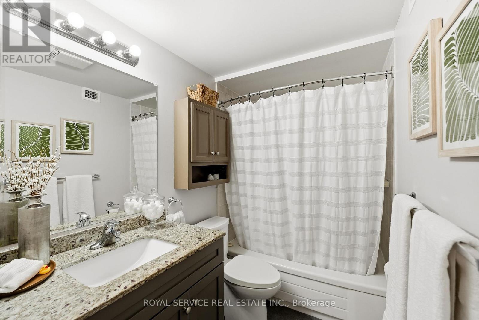 304 - 841 Battell Street, Cobourg, ON - Indoor Photo Showing Bathroom