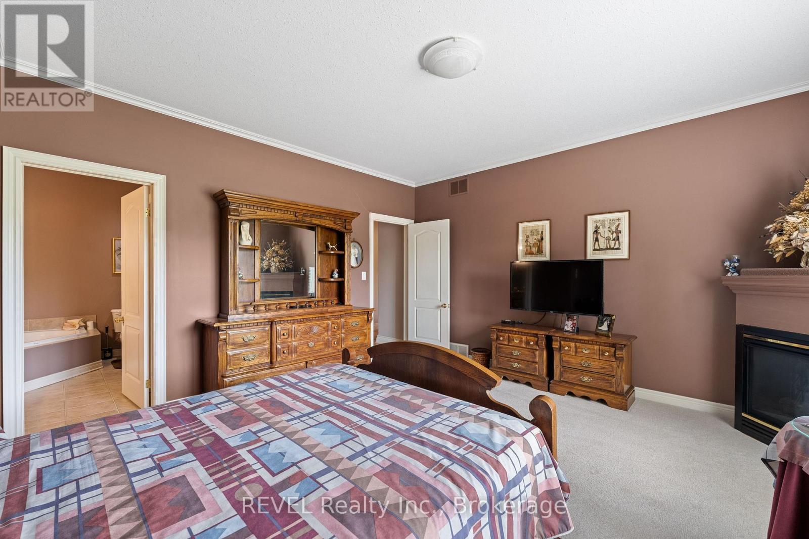 5 Beechwood Crescent, Pelham (Fonthill), ON - Indoor Photo Showing Bedroom
