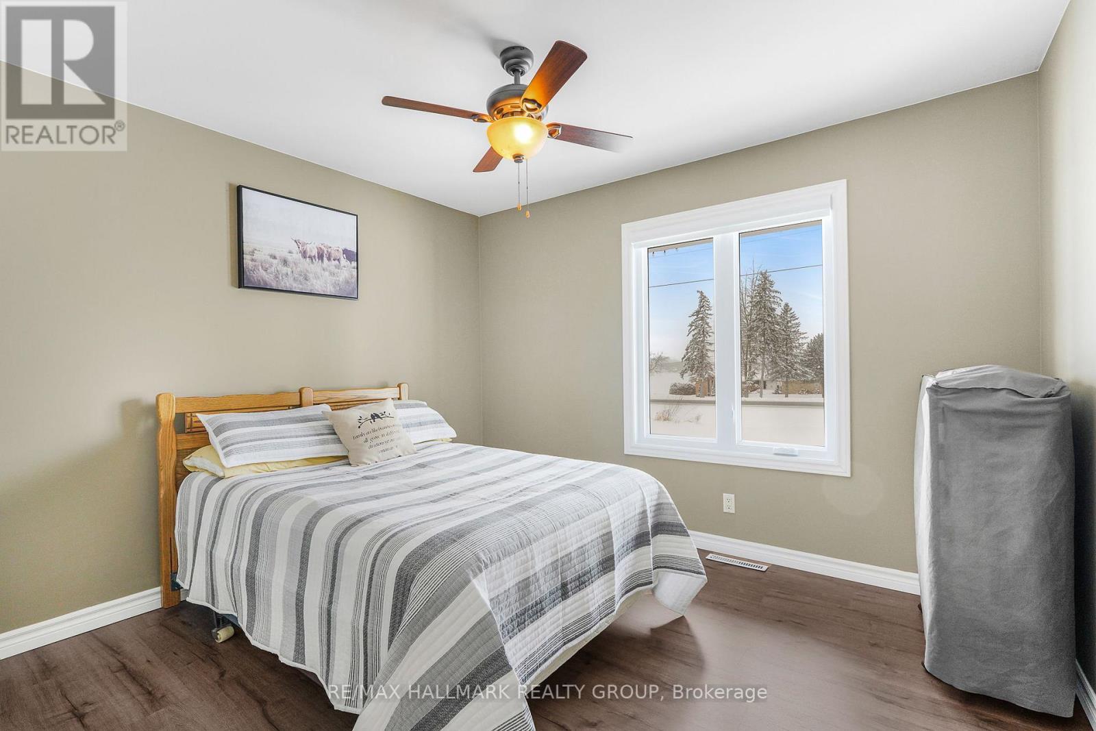 2431 Bay Road, Champlain, ON - Indoor Photo Showing Bedroom