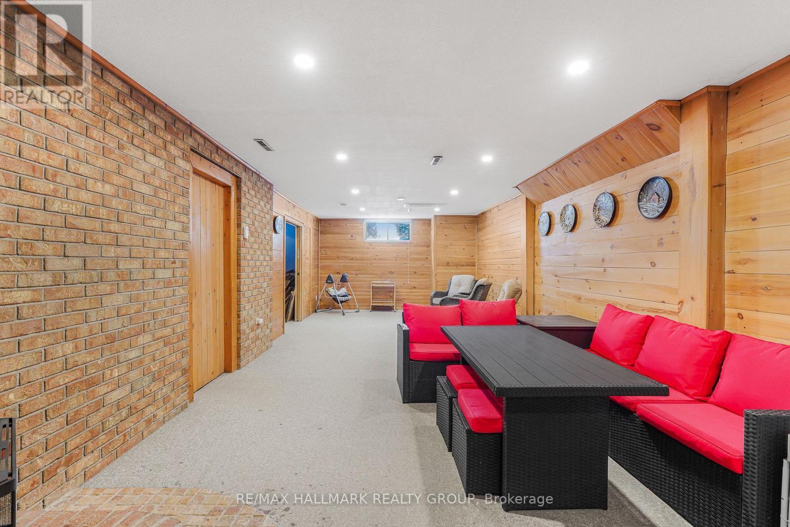 2431 Bay Road, Champlain, ON - Indoor