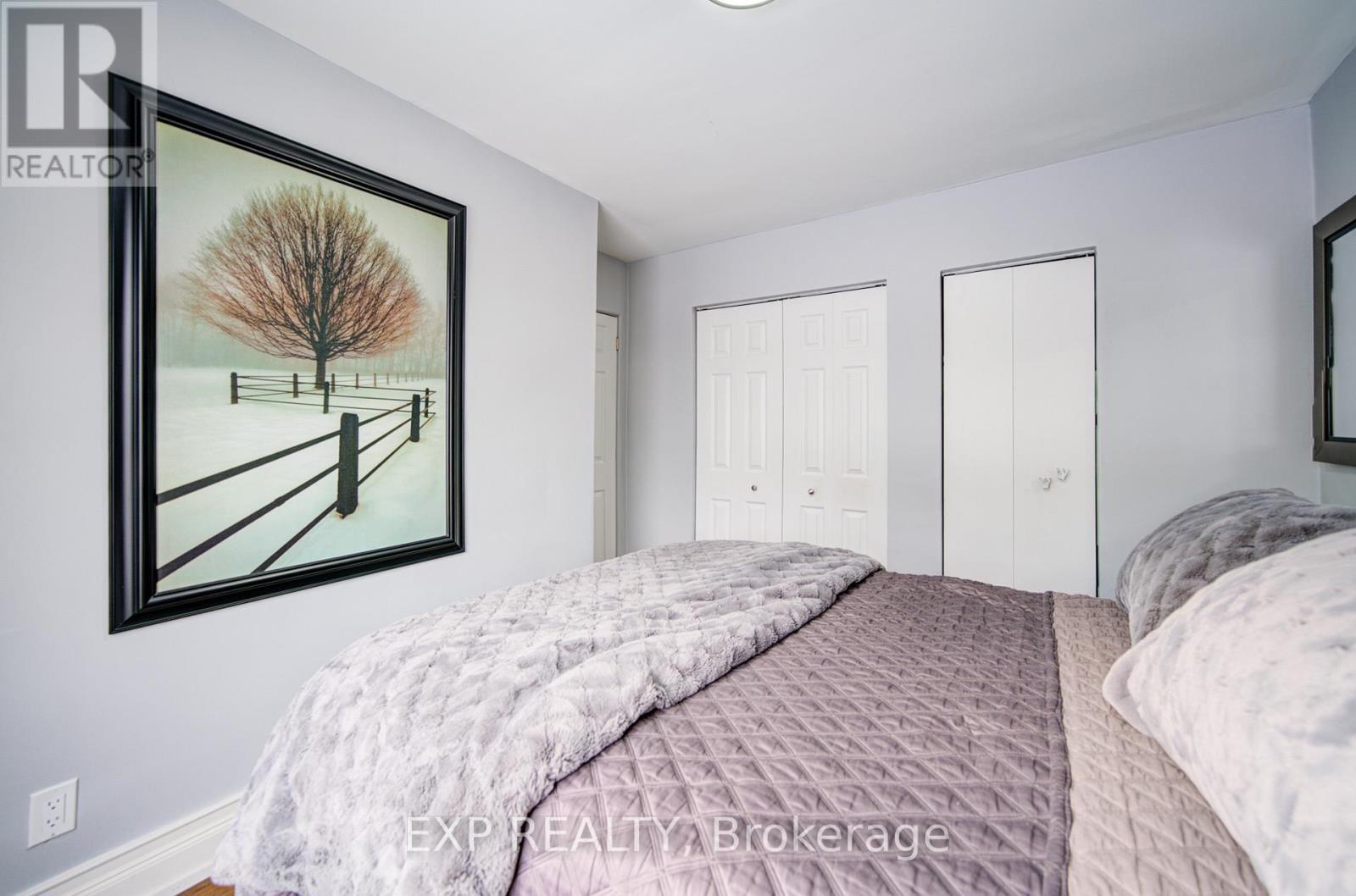 47 Brenda Crescent, Toronto, ON - Indoor Photo Showing Bedroom