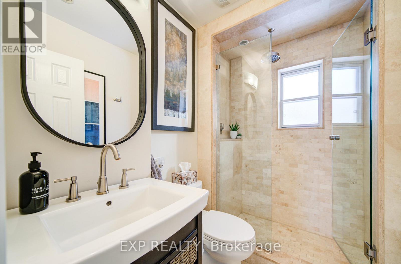 47 Brenda Crescent, Toronto, ON - Indoor Photo Showing Bathroom