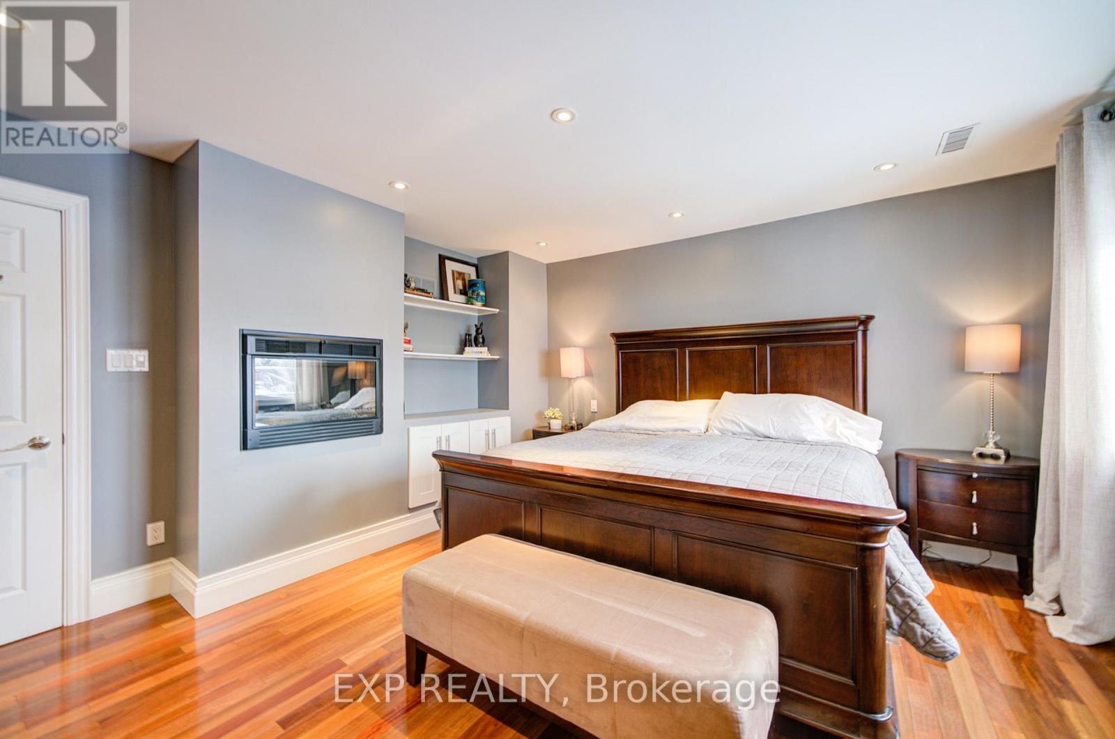 47 Brenda Crescent, Toronto, ON - Indoor Photo Showing Bedroom