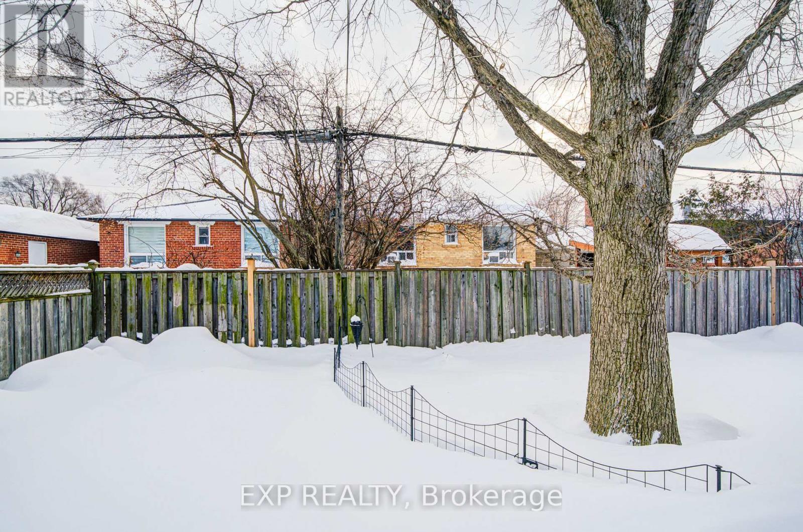 47 Brenda Crescent, Toronto, ON - Outdoor