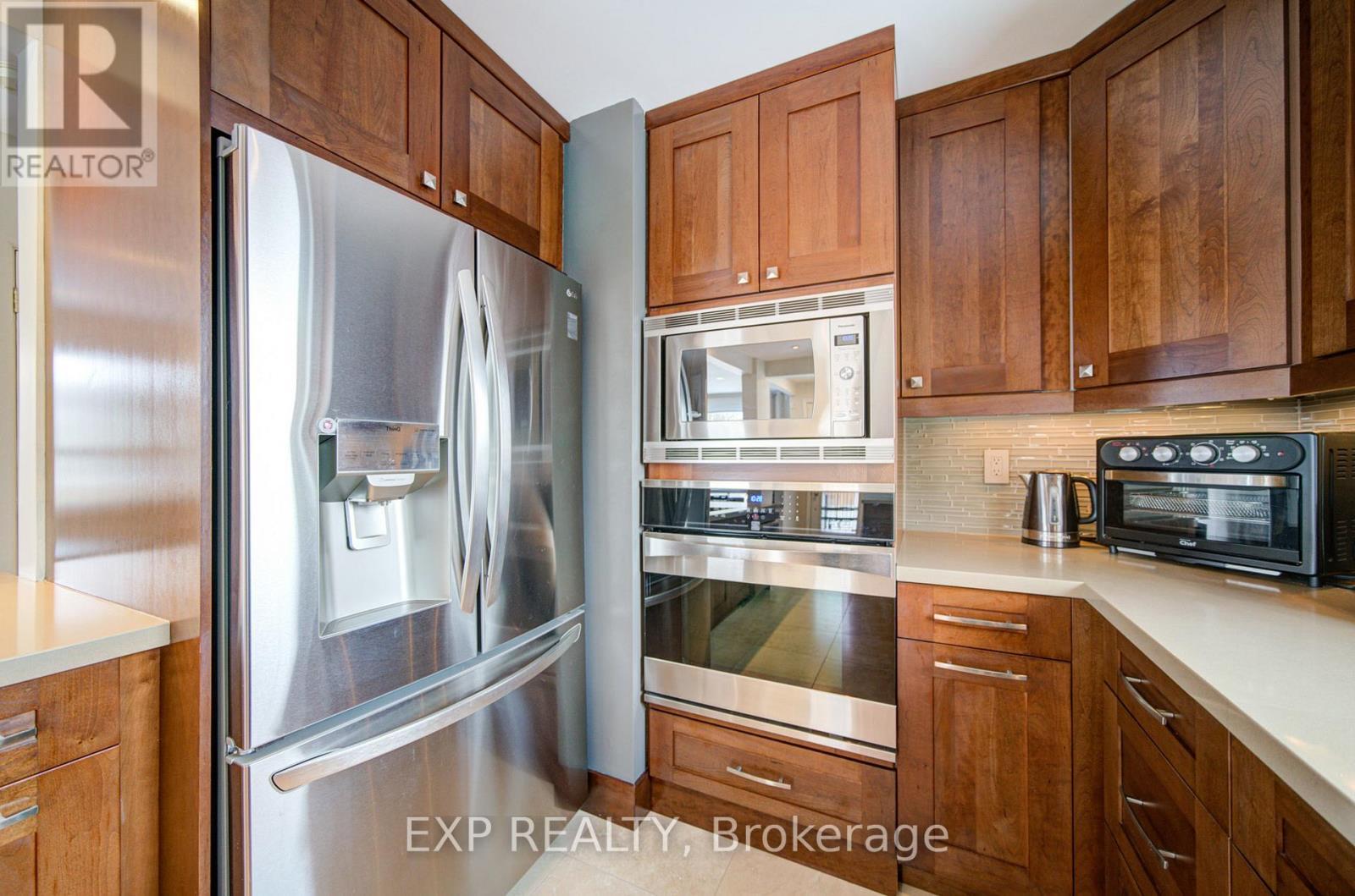 47 Brenda Crescent, Toronto, ON - Indoor Photo Showing Kitchen
