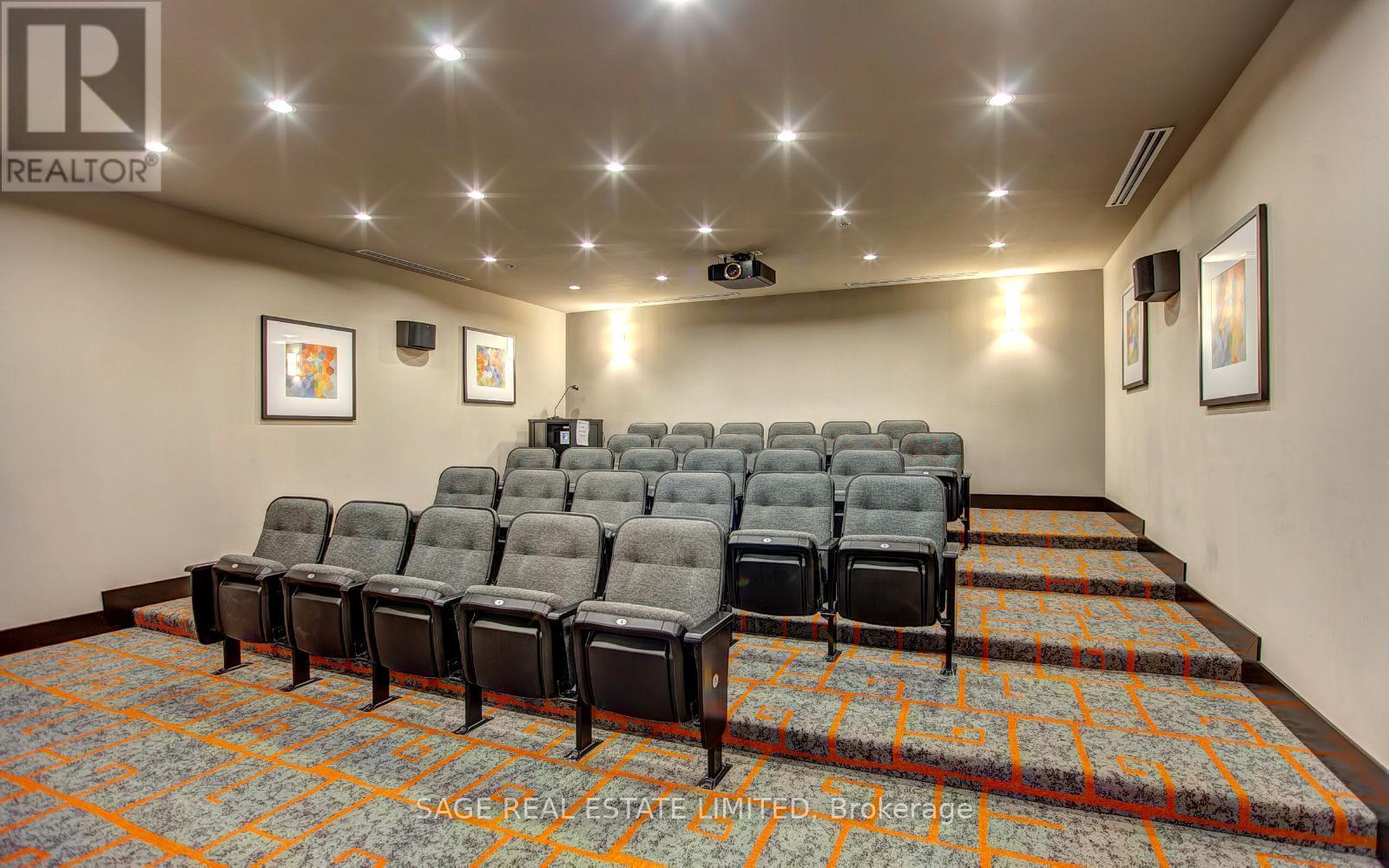 533 - 88 Colgate Avenue, Toronto, ON - Indoor Photo Showing Other Room